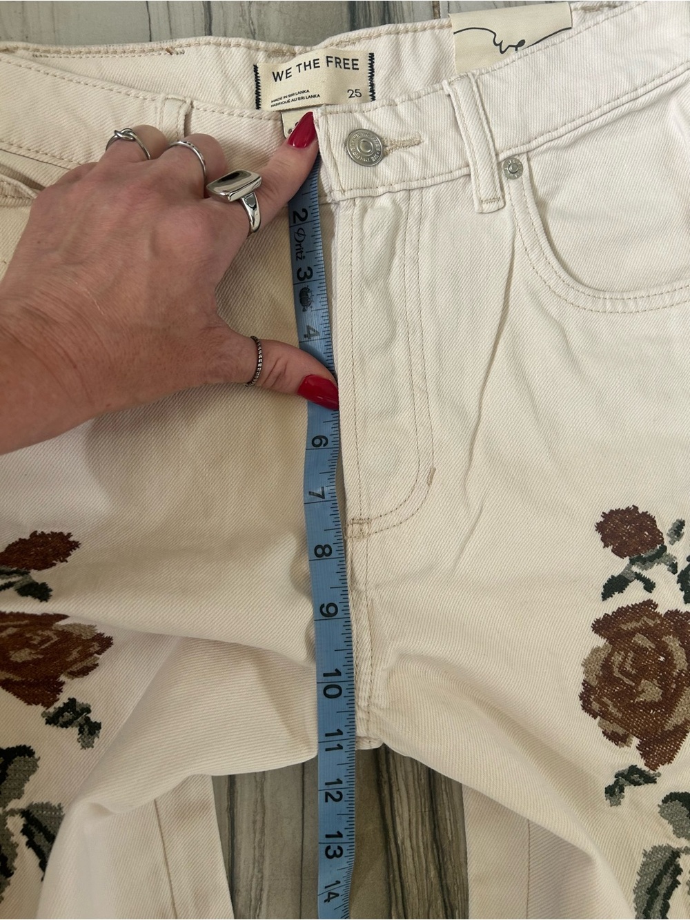 NWT We The Free Willow Cross Stitch
Embroidered Jeans in Parchment - Picture 14 of 16